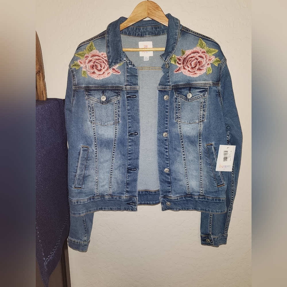 LULAROE DENIM JACKET